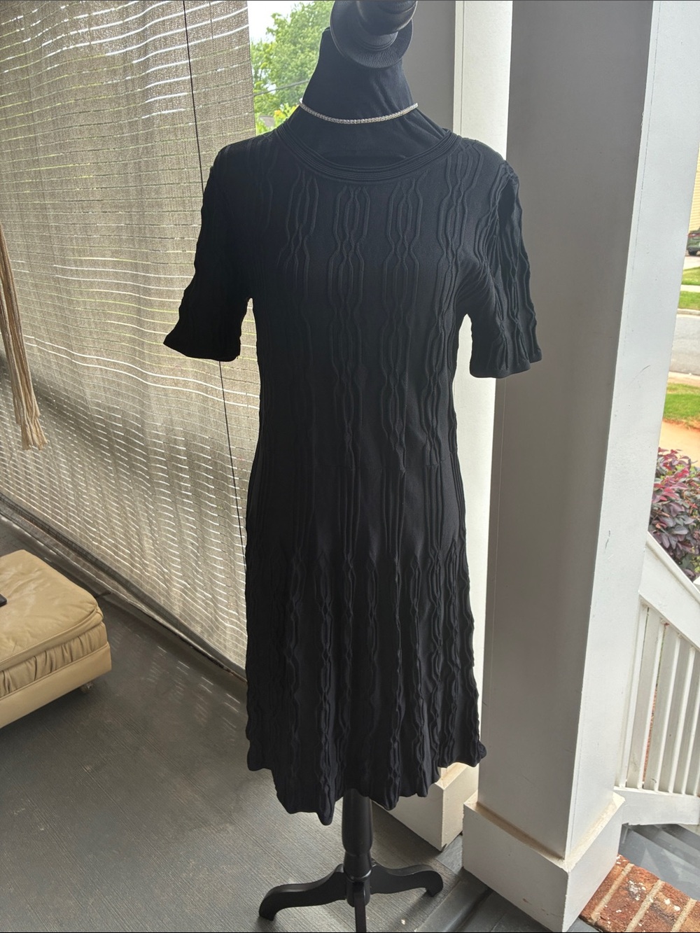 Catherine Malandrino Black Textured Short-Sleeve Midi Dress